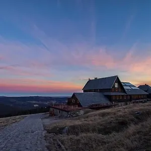 Schronisko Pttk Hala Szrenicka Hostel Szklarska Poręba