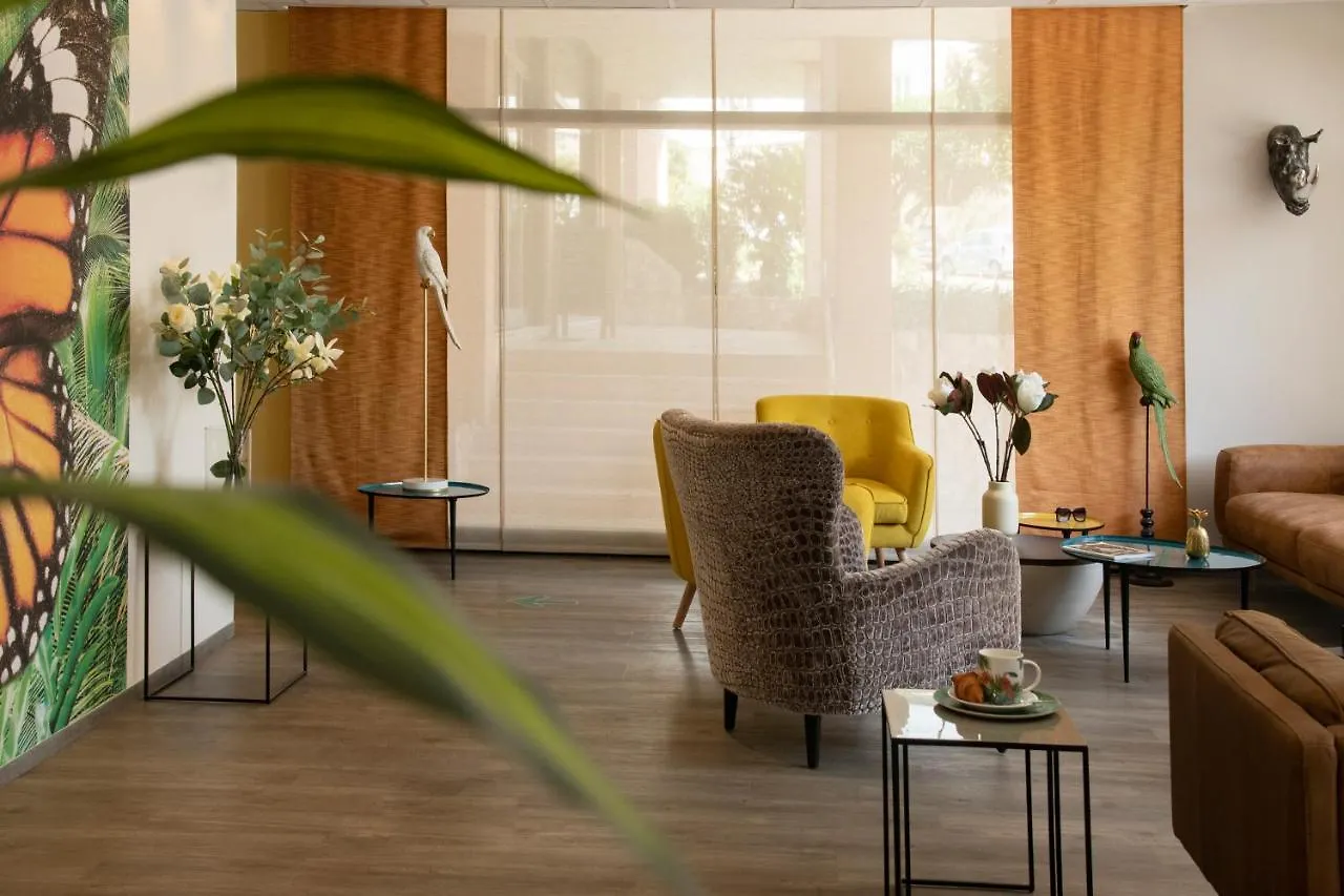 Ibis Styles Beaulieu Sur Mer 3*, Beaulieu-sur-Mer France